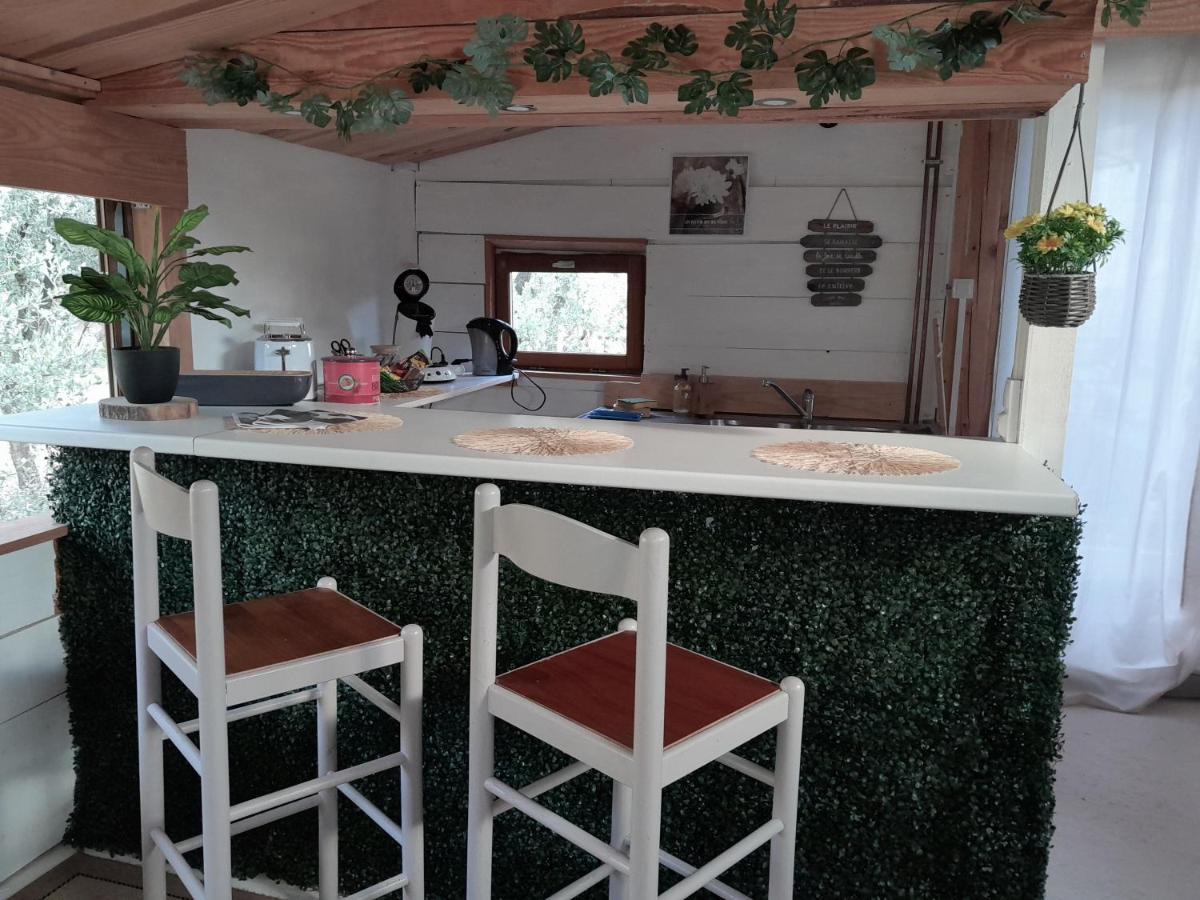 בית הארחה לורג 	Domaine D'Avalon מראה חיצוני תמונה
